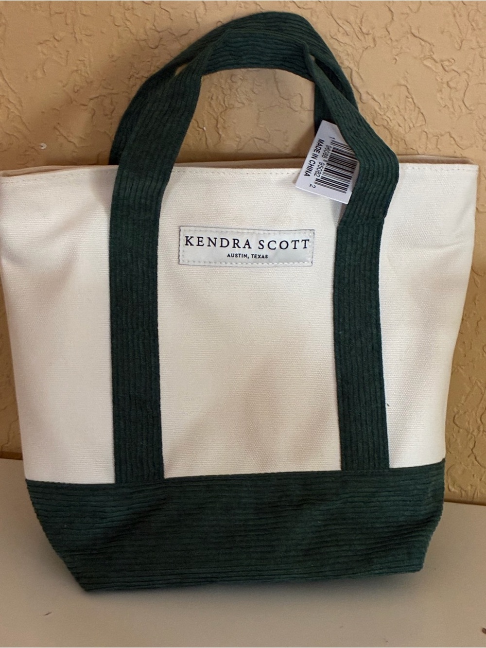 Kendra Scott Canvas Tote Bag Green and White Small Size NWT Never Used